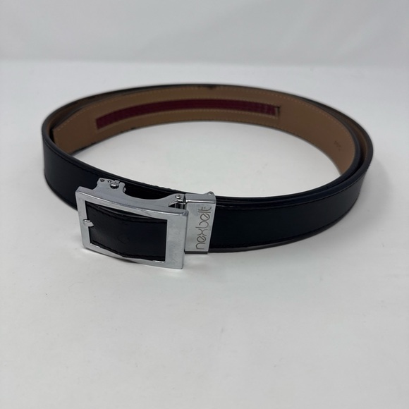 Nexbelt Black‎ Leather Belt with Silver Buckle - Picture 1 of 8